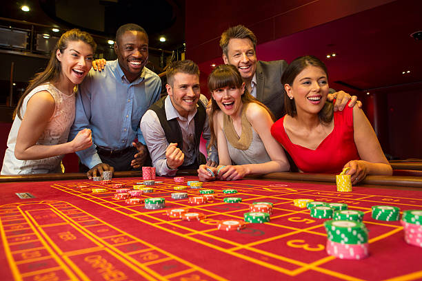mbak4d Ceme Online game interface showing domino tiles and player positions